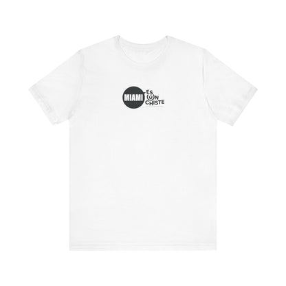 Camiseta Jersey Unisex – Festival Edition “Es Un Chiste”
