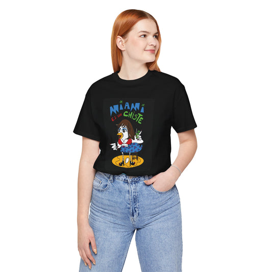 Camiseta Unisex Jersey – Gallina con Flow “Miami Es Un Chiste”