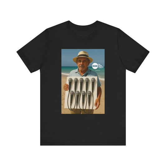 Camiseta Unisex Festival – Humor Playero “Micrófonos a la venta”